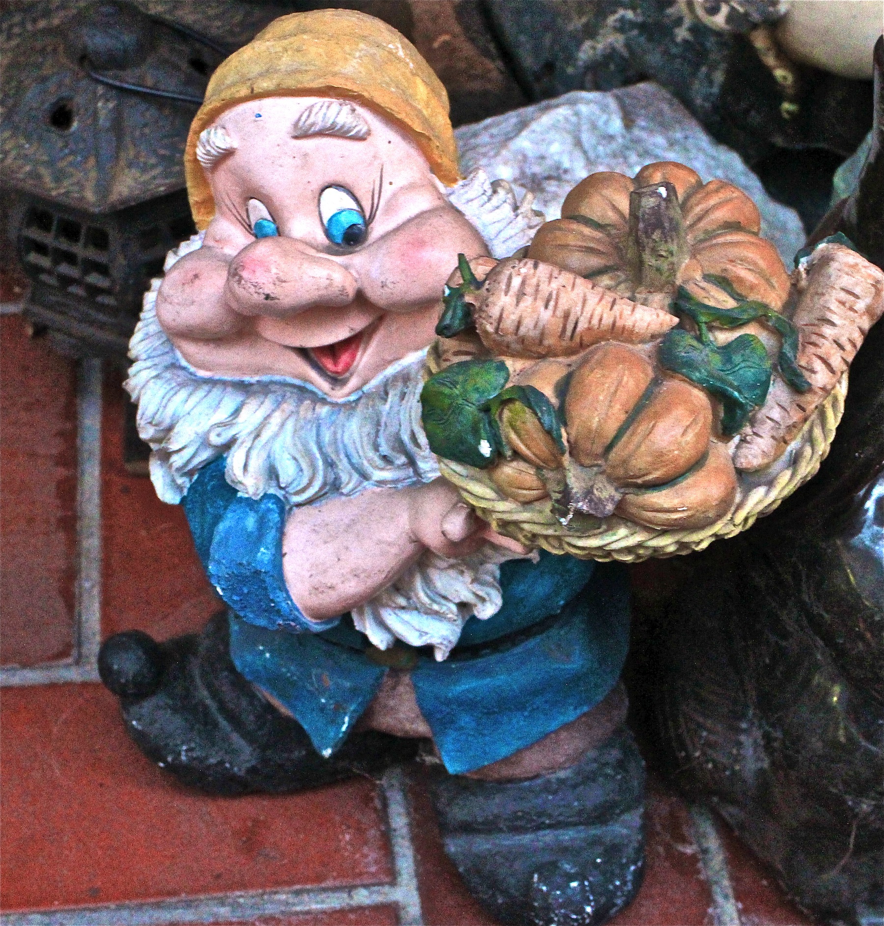 seven dwarves of Tokyo