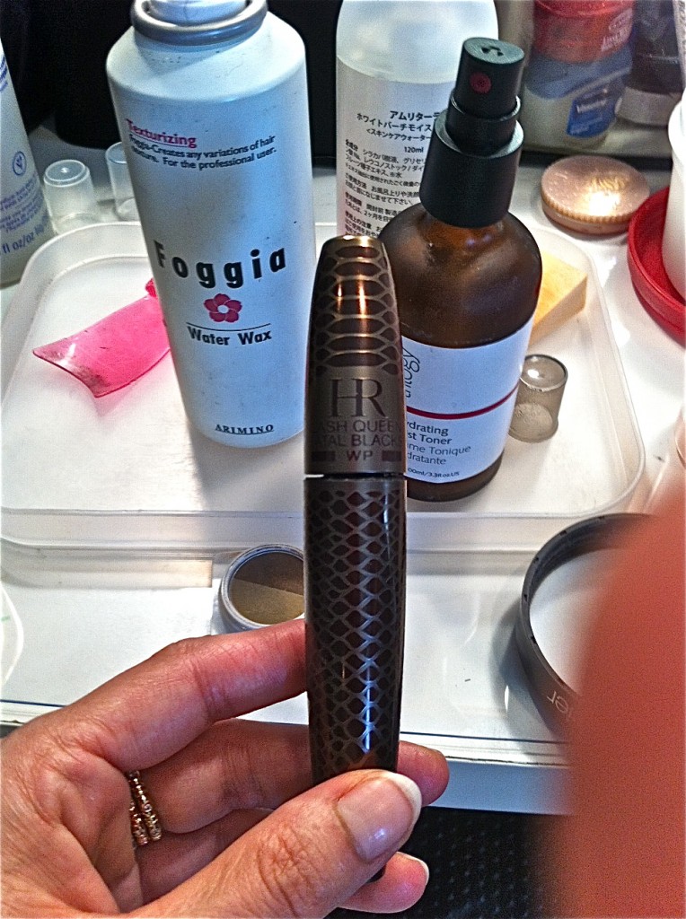 Helena Rubenstein Lash Queen in Cobra Black